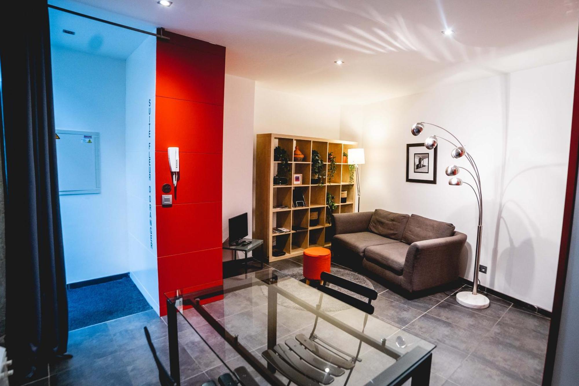 B&B The Street Lodge Льеж Экстерьер фото