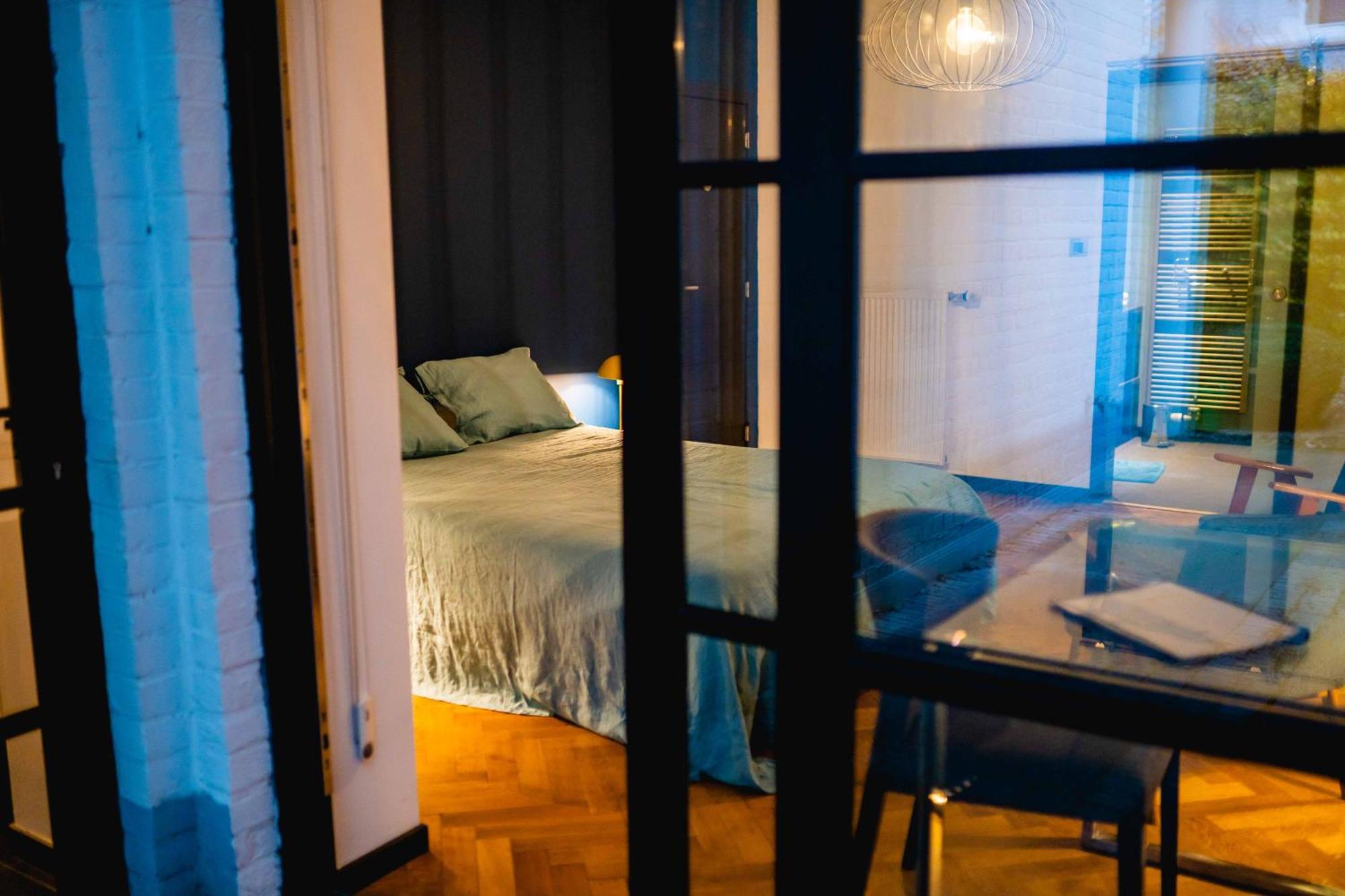 B&B The Street Lodge Льеж Экстерьер фото